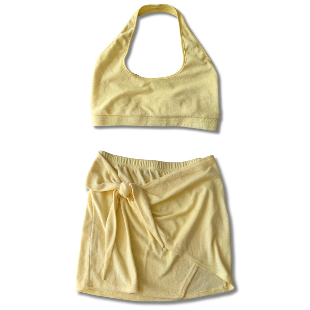 Seven Wonders Butter Yellow Terrycloth Matching Set Two Piece Coord Halter/Skirt